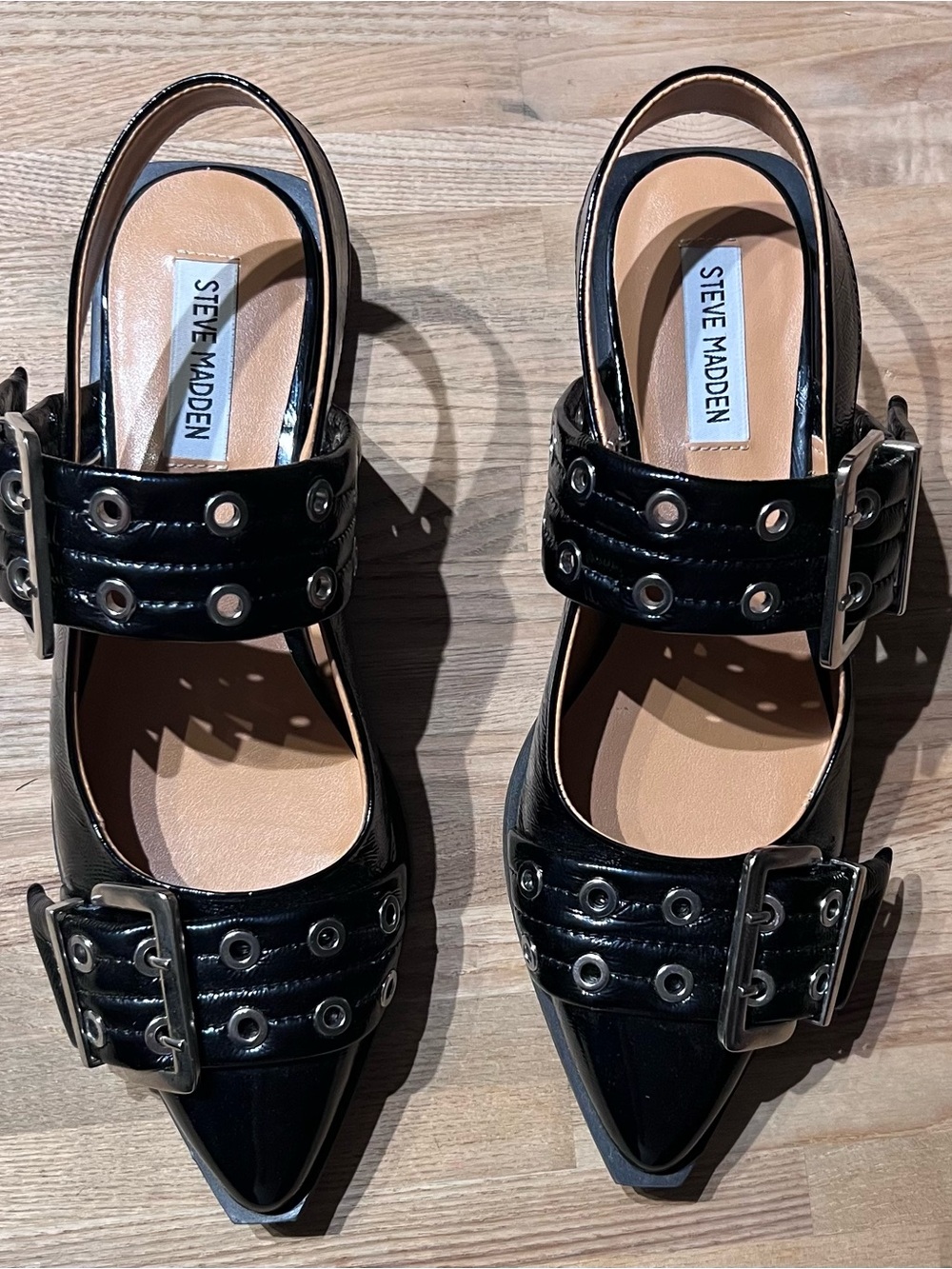 Steve Madden Graya Flats Black Buckle Grommet Pointed-Toe Slingback Shoes 8